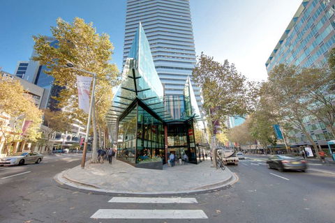 Vibe Hotel North Sydney - Tourism Canberra 0