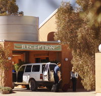 Mud Hut Motel - Tourism Canberra