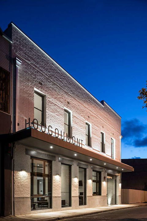 Hougoumont Hotel - Tourism Canberra 0