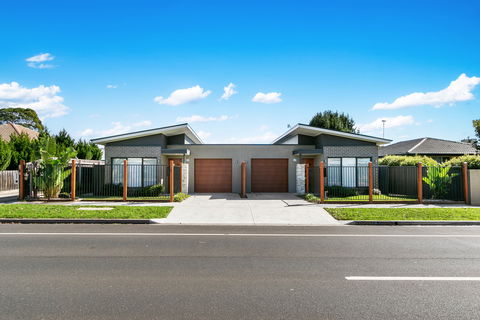 Hotel Aspen & Apartments - Tourism Canberra 2