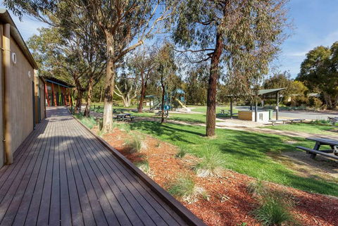 Ramada Resort Phillip Island - Tourism Canberra 1