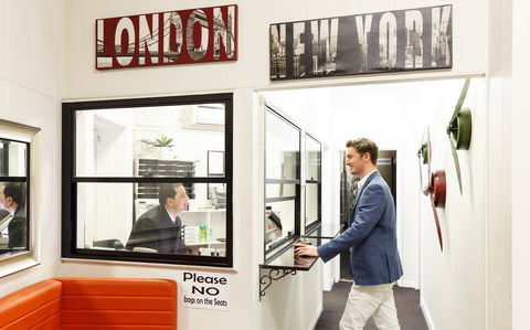 Airport Hotel Sydney - Tourism Canberra 1