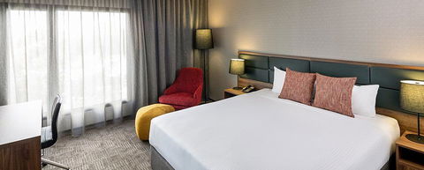 Novotel Sydney International Airport - Tourism Canberra 1