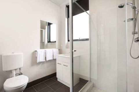 Nightcap at St Albans Hotel - Tourism Canberra 1