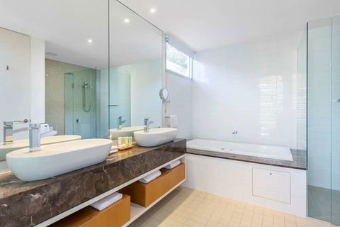 RACV Noosa Resort - Tourism Canberra 2