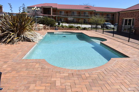 Best Western Plus Ambassador Orange - Tourism Canberra 8