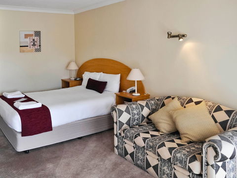Ibis Styles Orange - Tourism Canberra 3