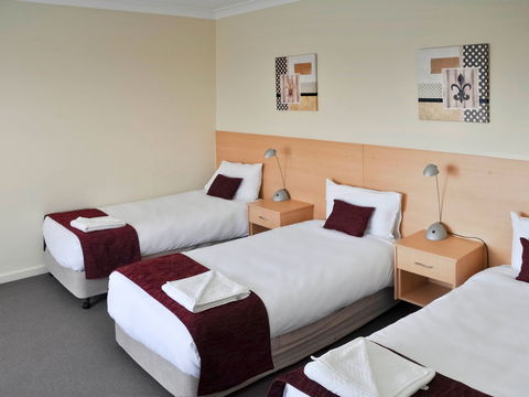 Ibis Styles Orange - Tourism Canberra 4