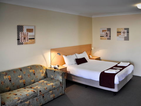 Ibis Styles Orange - Tourism Canberra 6