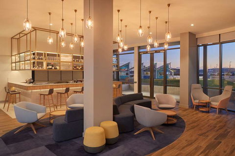 Hilton Garden Inn Albany - Tourism Canberra 14