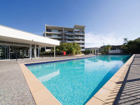 Oaks Mews - Tourism Canberra 3