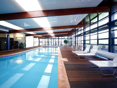 Novotel Canberra - Tourism Canberra 14