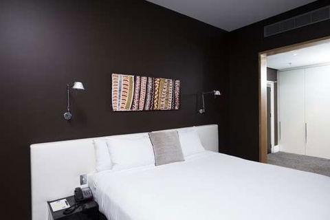 Peppers Gallery Hotel, Canberra - Tourism Canberra 7