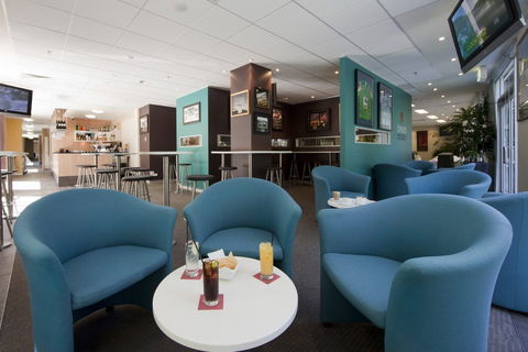 Pacific Suites Canberra - Tourism Canberra 3