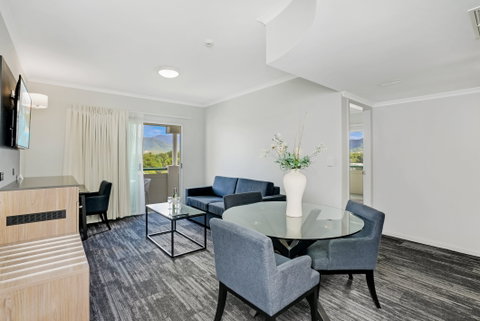 Cairns Sheridan Hotel - Tourism Canberra 12