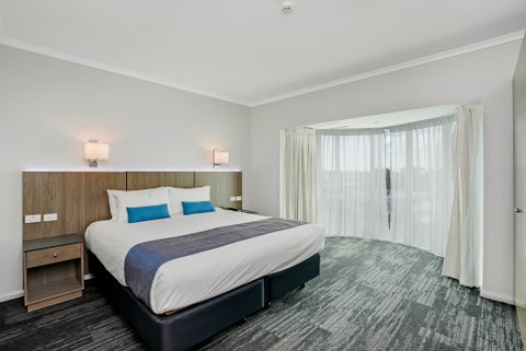 Cairns Sheridan Hotel - Tourism Canberra 15