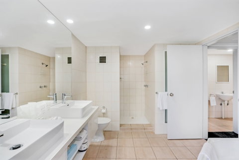 Cairns Sheridan Hotel - Tourism Canberra 16