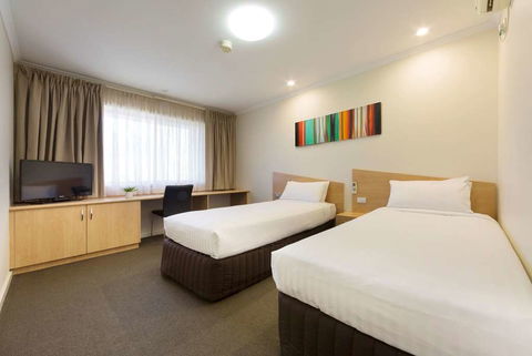 Ramada Encore By Wyndham Belconnen - Tourism Canberra 1