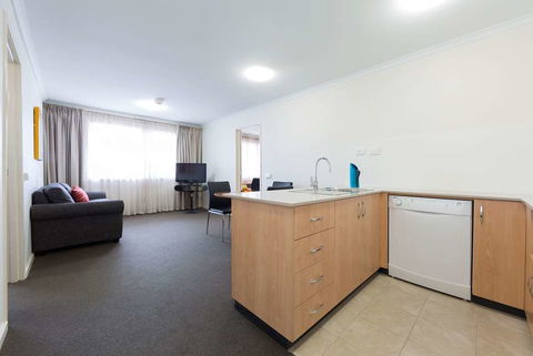 Ramada Encore By Wyndham Belconnen - Tourism Canberra 2