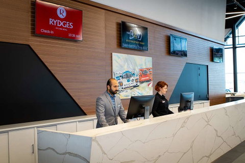 Rydges Pit Lane Hotel - Tourism Canberra 2