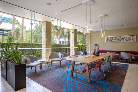 Courtyard By Marriott Sydney-North Ryde - Tourism Canberra 1