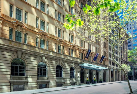 Radisson Blu Plaza Hotel Sydney - Tourism Canberra 0