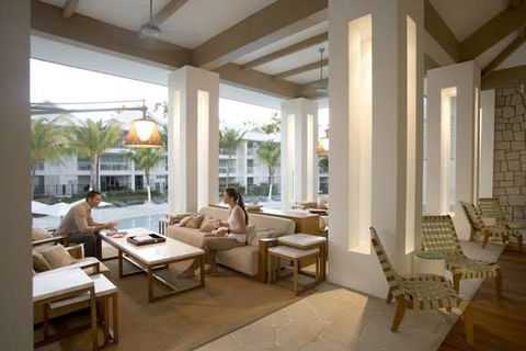 Peppers Beach Club - Tourism Canberra 1