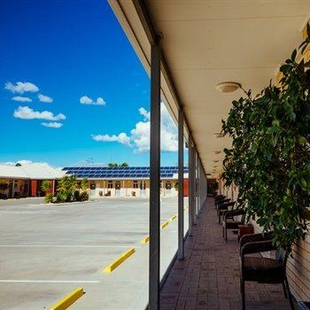 MAS Country Club Motor Inn - Tourism Canberra 2