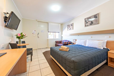 Matilda Motor Inn - Tourism Canberra 2