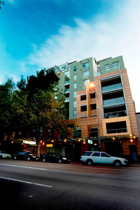 Quest Newcastle - Tourism Canberra 0