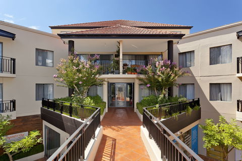 Astra Apartments The Griffin - Tourism Canberra 2