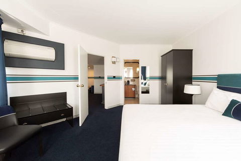 Ramada By Wyndham Diplomat Canberra - Tourism Canberra 2
