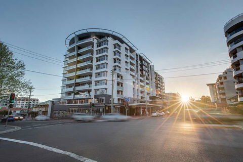Adina Apartment Hotel Wollongong - Tourism Canberra 0