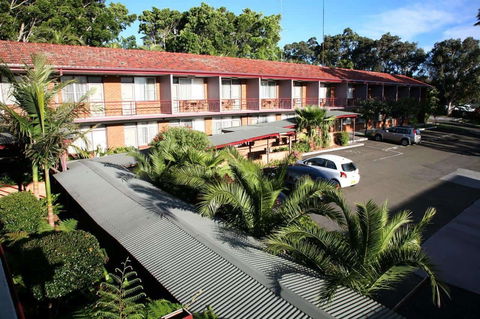 Flinders Motel - Tourism Canberra 1