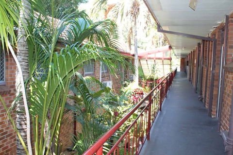 Flinders Motel - Tourism Canberra 2