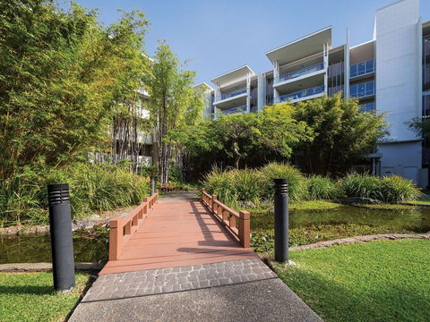 Oaks Mews - Tourism Canberra 0