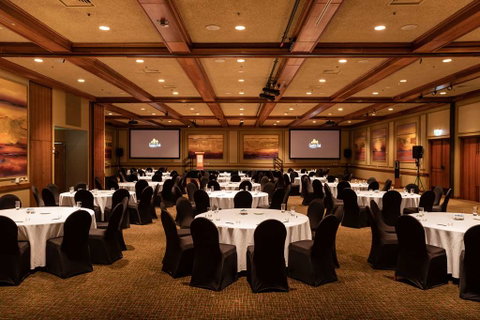 Country Club Tasmania - Tourism Canberra 17