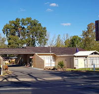 Amber Court Motor Inn - Tourism Canberra