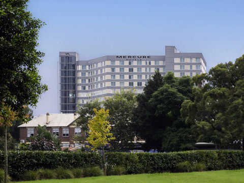 Mercure Sydney Bankstown - Tourism Canberra 1