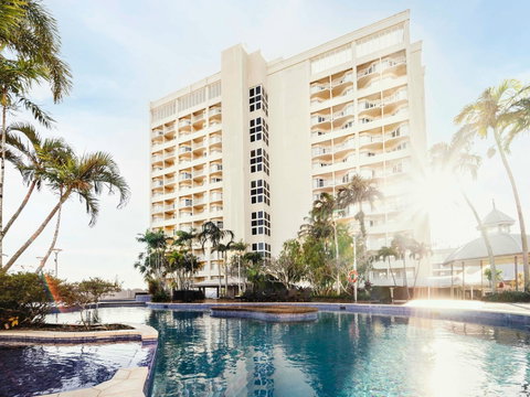 Pullman Cairns International - Tourism Canberra 1