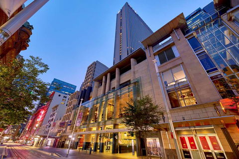 Hilton Sydney - Tourism Canberra 0