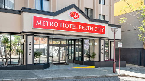Metro Hotel Perth City - Tourism Canberra 0