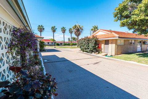 Hospitality Carnarvon, SureStay By BW - Tourism Canberra 2