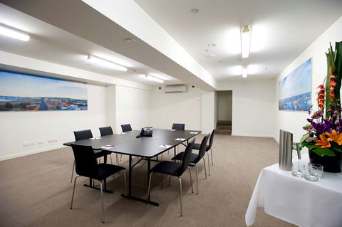 Newcastle Central Plaza - Tourism Canberra 1