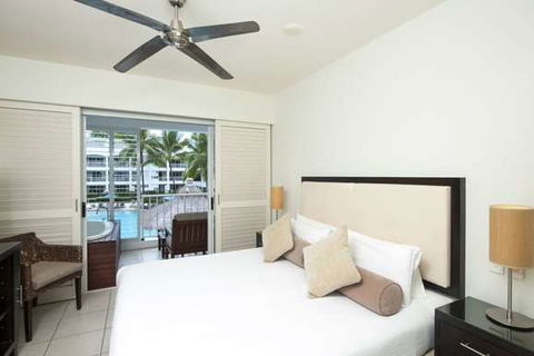 Peppers Beach Club & Spa - Tourism Canberra 1