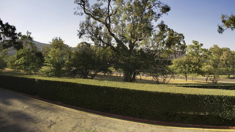 University House - ANU - Tourism Canberra 21