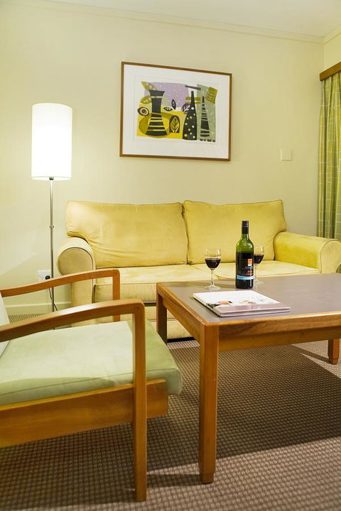 University House - ANU - Tourism Canberra 0