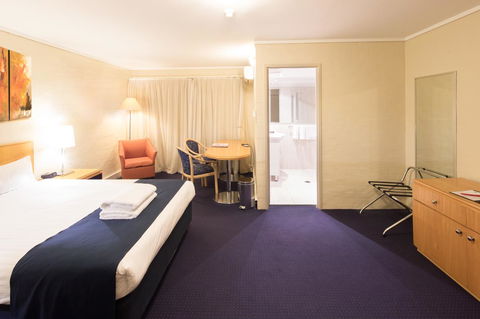 Ibis Styles Canberra - Tourism Canberra 1