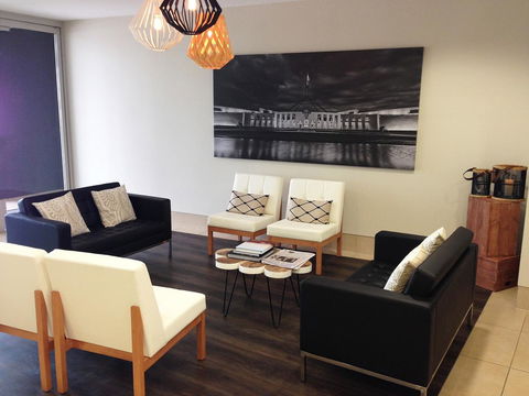 Pacific Suites Canberra - Tourism Canberra 6
