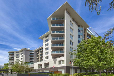 Pacific Suites Canberra - Tourism Canberra 0
